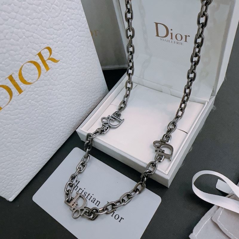 chr1st1an D10r necklaces